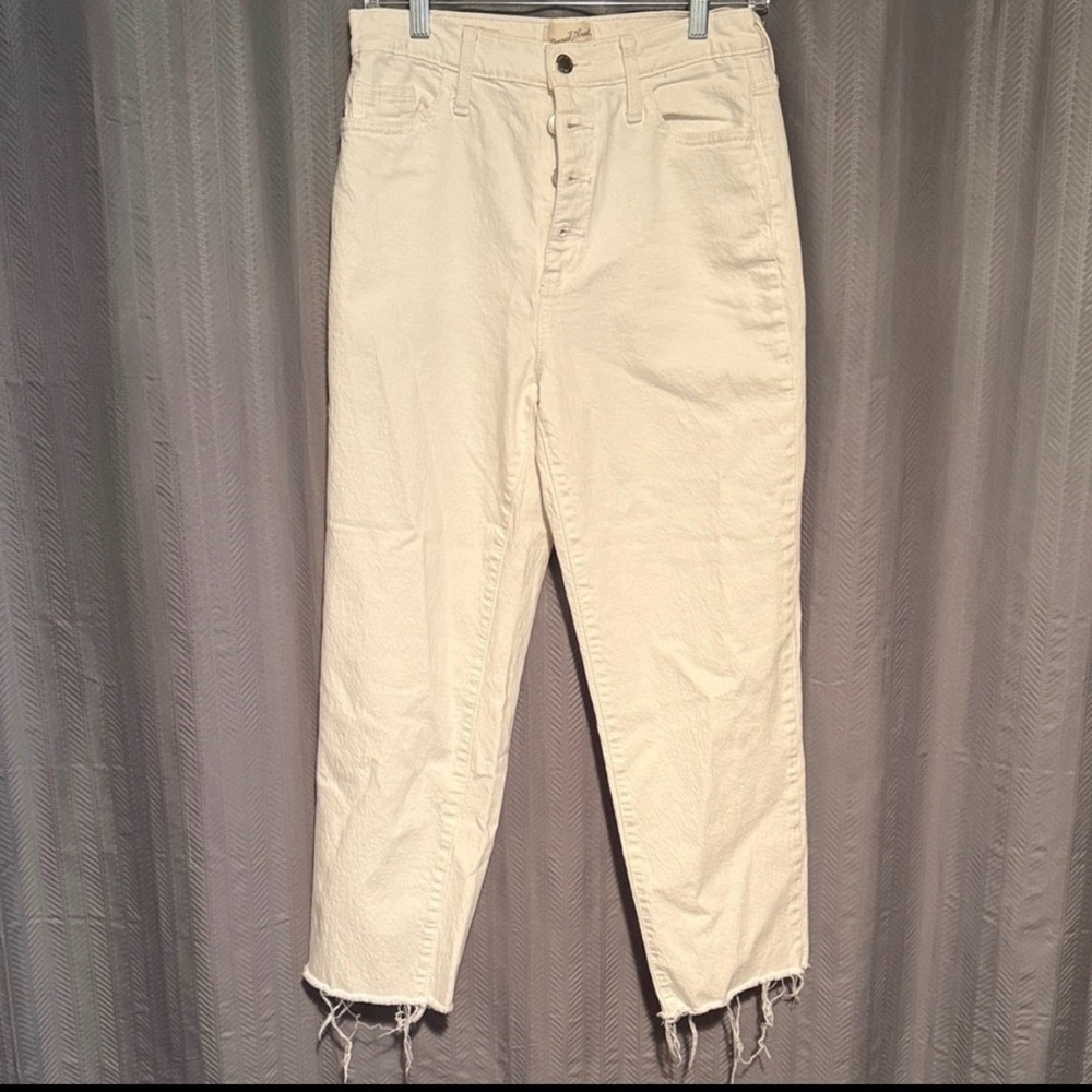Universal Thread Vintage Straight Jeans